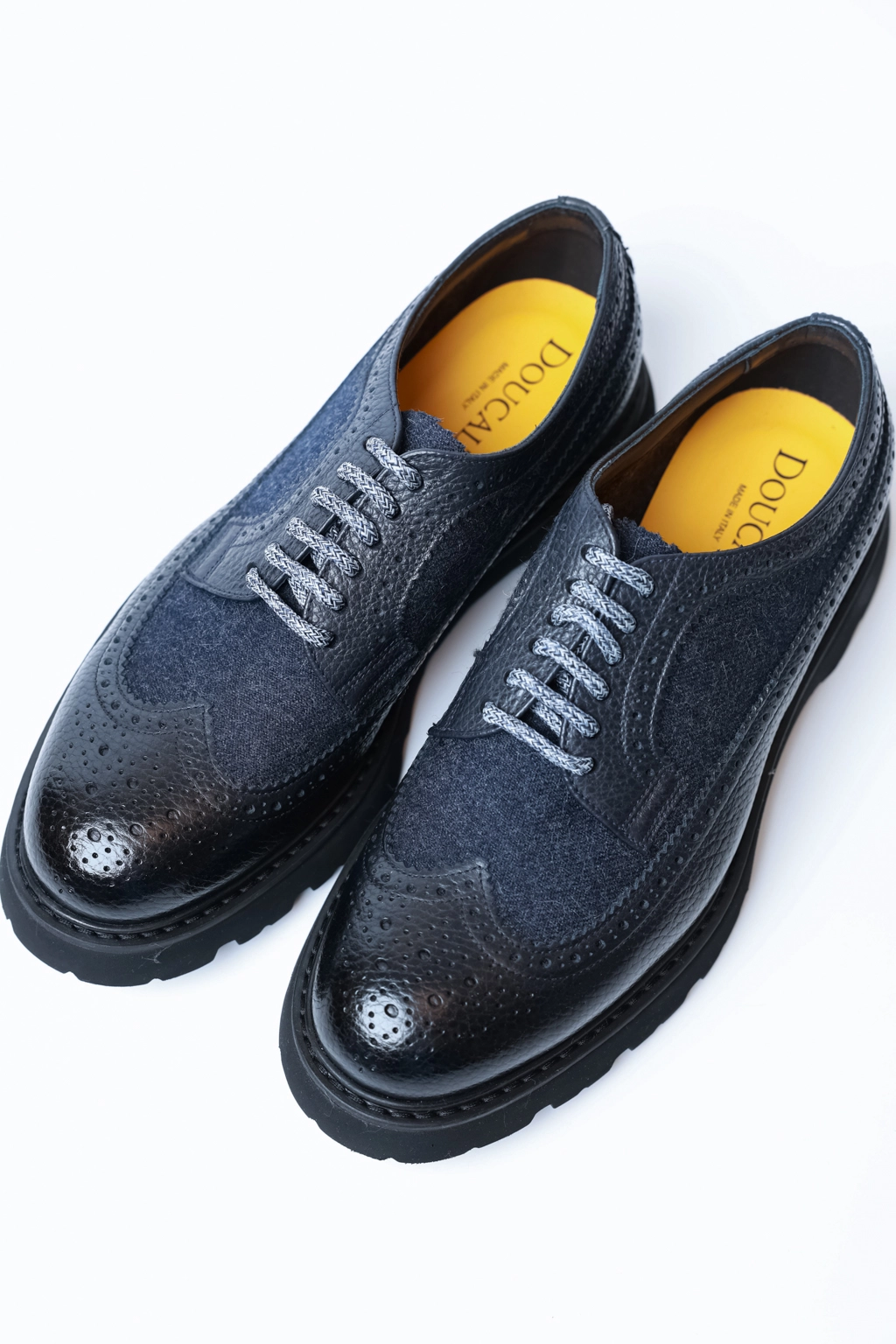 alt="чоловічі дербі Ducal’s з натуральної шкіри"