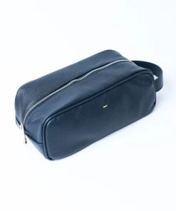 Alternative view of Несесер Doucal’s