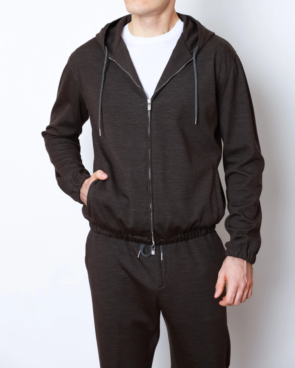 Чоловічий костюм Tombolini Zero Gravity
- Зображення 2