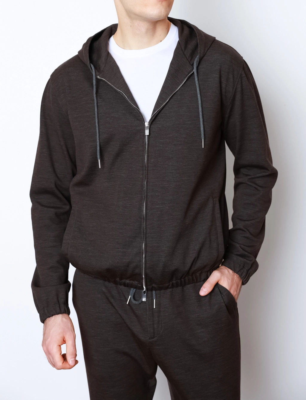 Чоловічий костюм Tombolini Zero Gravity
- Зображення 3