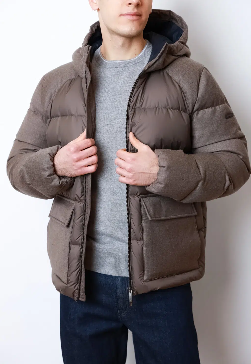 Чоловічий пуховик
