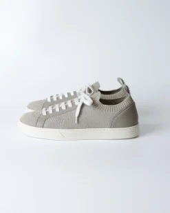 Alternative view of Кеди Doucal’s